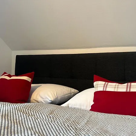 Hillside In The Heart Of Tamsweg, Perfect Retreat For A Cozy In The Valley Apartment Tamsweg